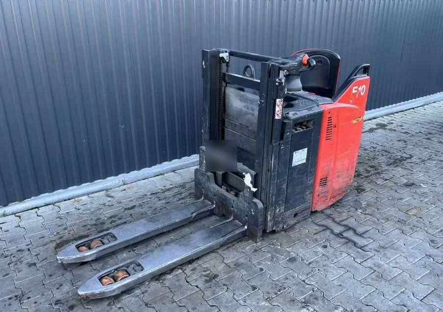 Linde D12HPSP - Stacker: foto 1 Linde D12HPSP - Stacker: foto 1