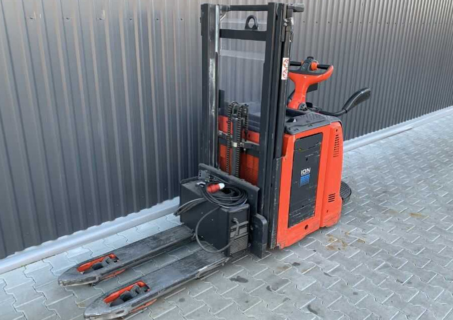 Linde D14AP - Stacker: foto 4 Linde D14AP - Stacker: foto 4