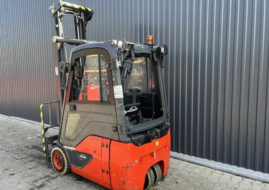 Linde E15-02 - Empilhadeira elétrica: foto 3 Linde E15-02 - Empilhadeira elétrica: foto 3