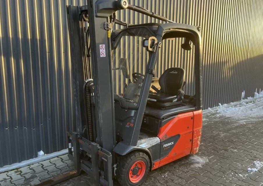 Linde E15-02 - Empilhadeira elétrica: foto 1 Linde E15-02 - Empilhadeira elétrica: foto 1