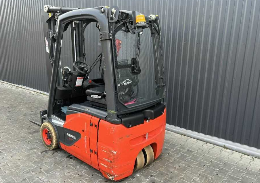 Linde E15-02 - Empilhadeira elétrica: foto 3 Linde E15-02 - Empilhadeira elétrica: foto 3