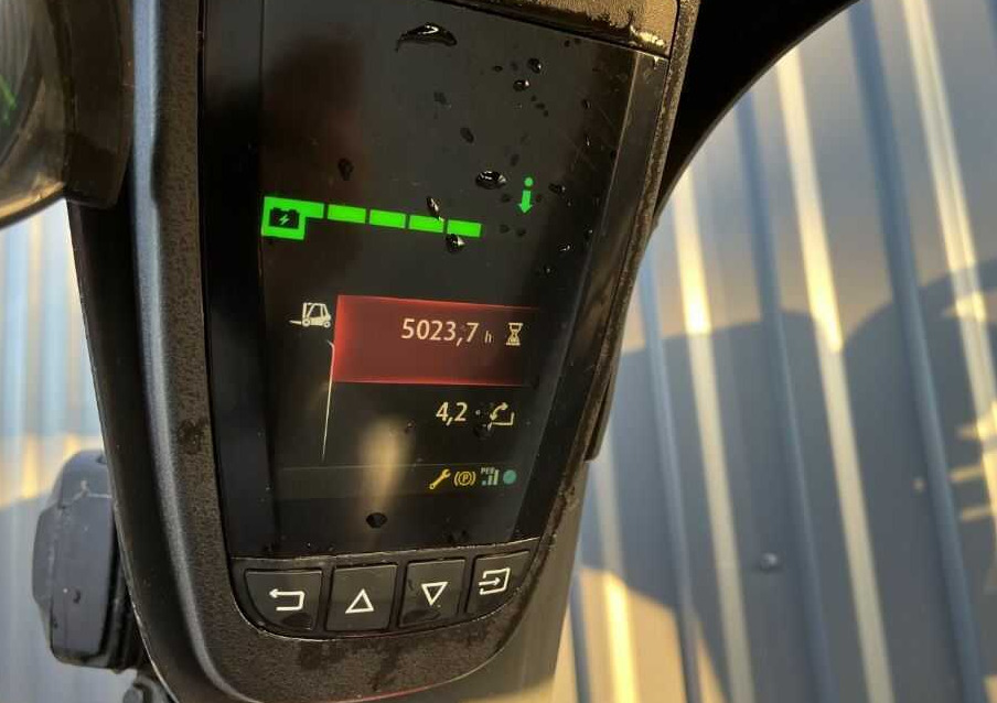 Linde E16-02 - Empilhadeira elétrica: foto 5 Linde E16-02 - Empilhadeira elétrica: foto 5