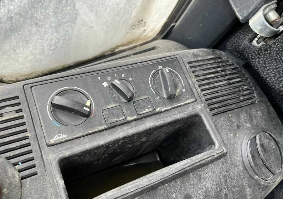 Linde E18-02 - Empilhadeira elétrica: foto 5 Linde E18-02 - Empilhadeira elétrica: foto 5