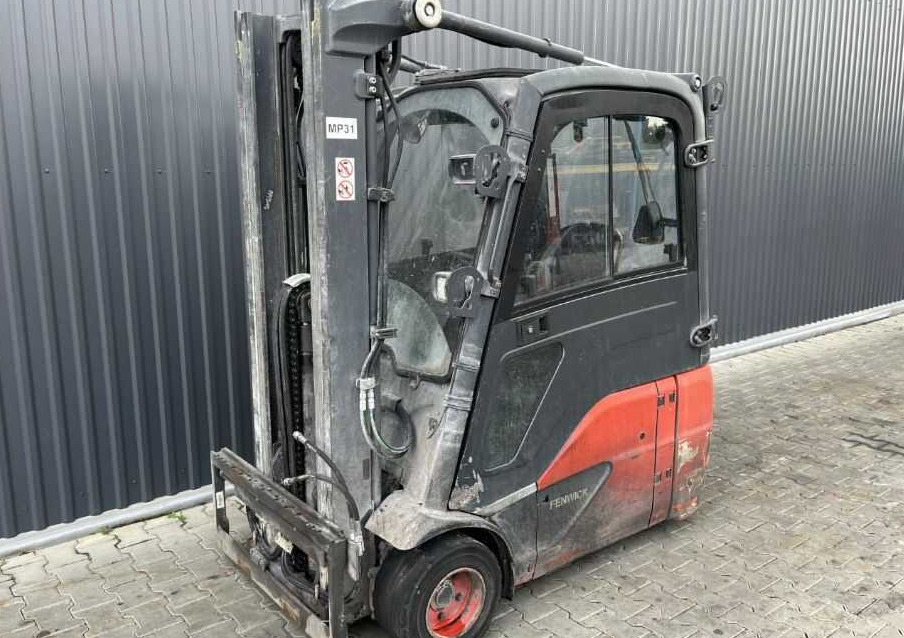 Linde E18-02 - Empilhadeira elétrica: foto 1 Linde E18-02 - Empilhadeira elétrica: foto 1