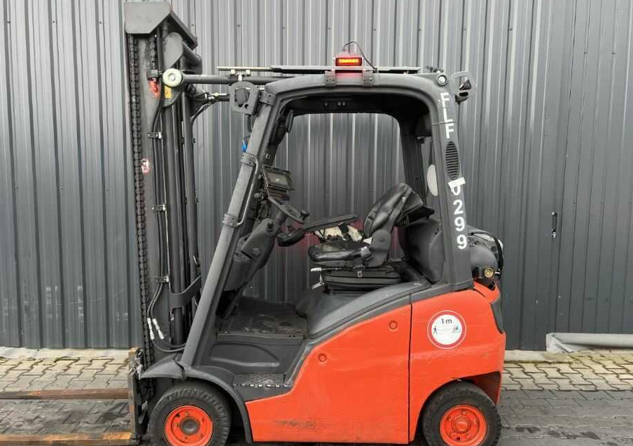 Linde H16T-01 - Empilhadeira a gás: foto 2 Linde H16T-01 - Empilhadeira a gás: foto 2