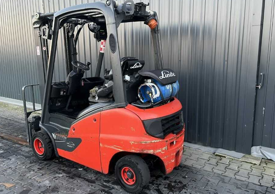 Linde H20T-01 - Empilhadeira a gás: foto 3 Linde H20T-01 - Empilhadeira a gás: foto 3