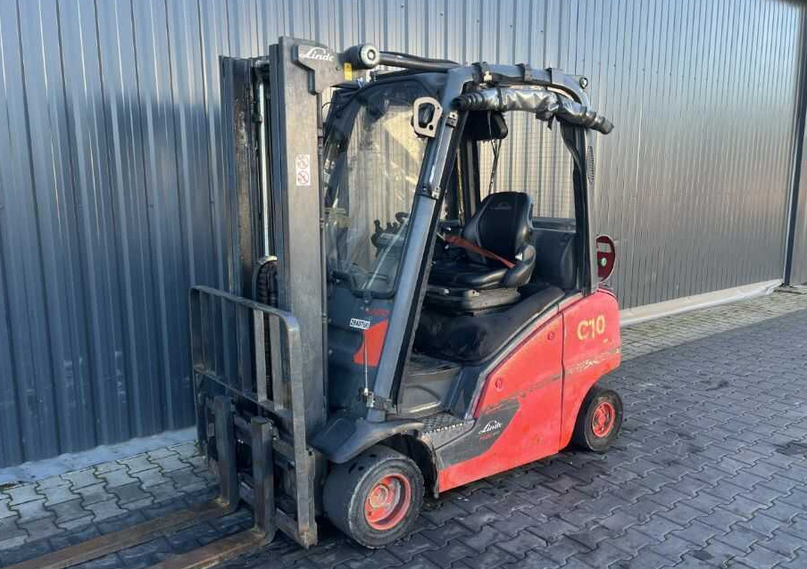 Linde H20T-01 - Empilhadeira a gás: foto 1 Linde H20T-01 - Empilhadeira a gás: foto 1
