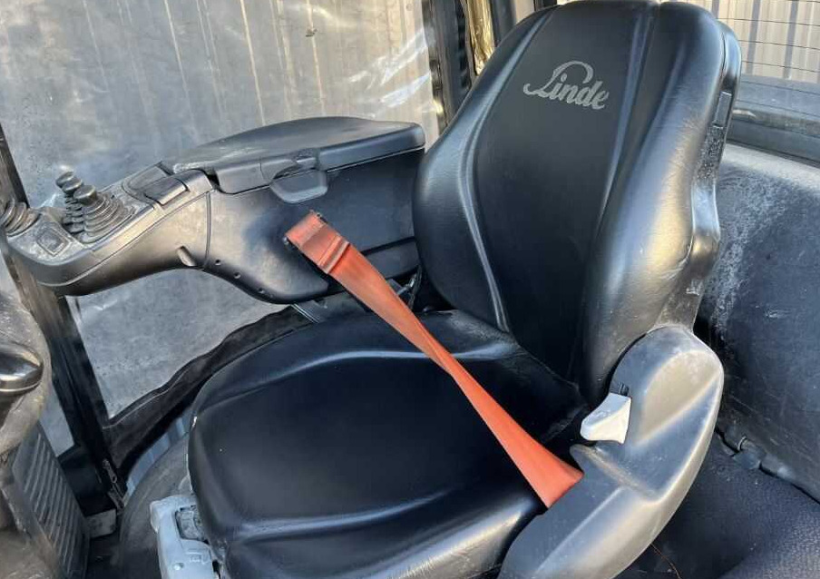 Empilhadeira a gás Linde H20T-01: foto 7 Empilhadeira a gás Linde H20T-01: foto 7