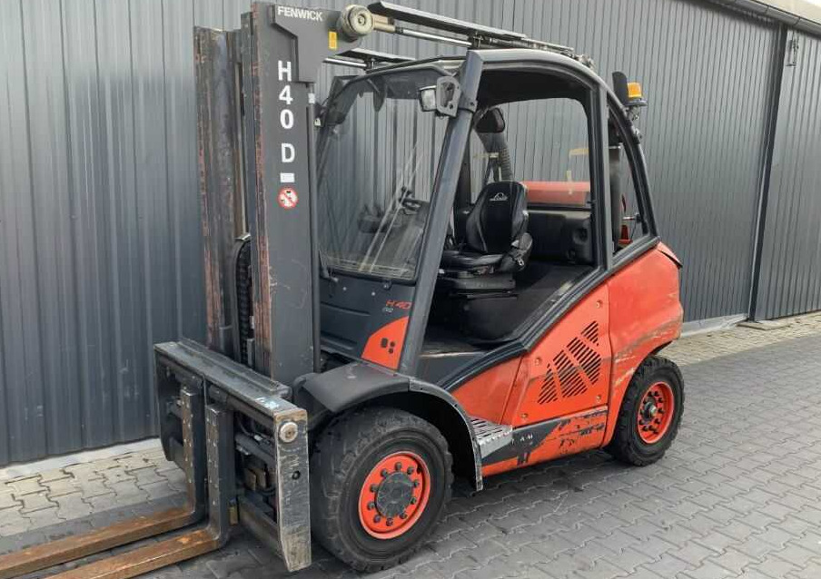 Linde H40T-02 - Empilhadeira a gás: foto 1 Linde H40T-02 - Empilhadeira a gás: foto 1