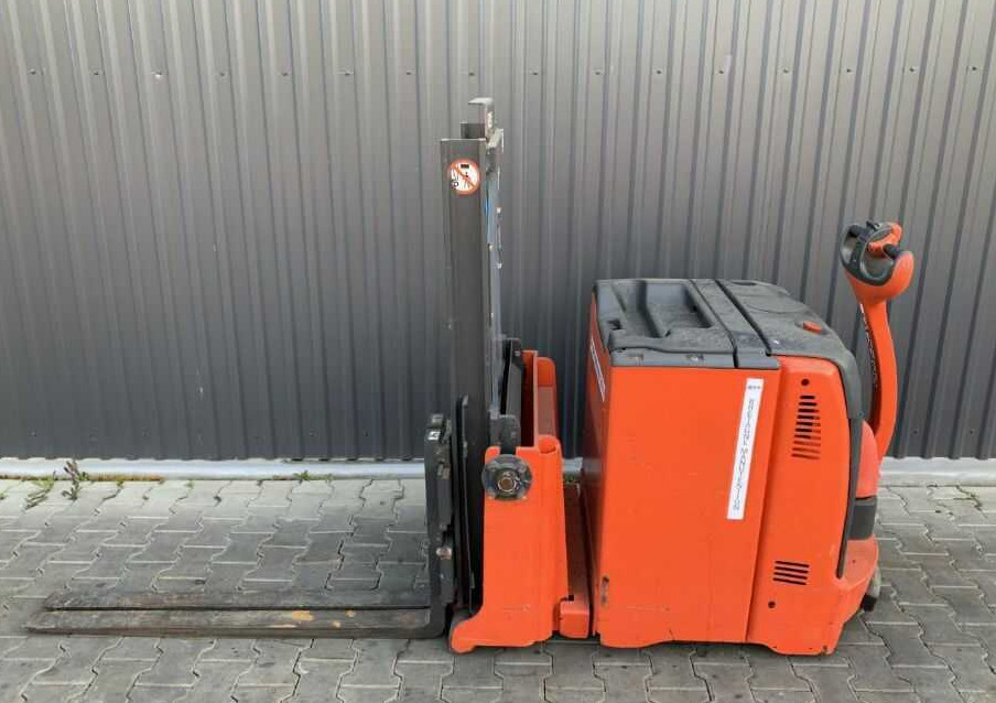 Linde L06AC - Stacker: foto 2 Linde L06AC - Stacker: foto 2