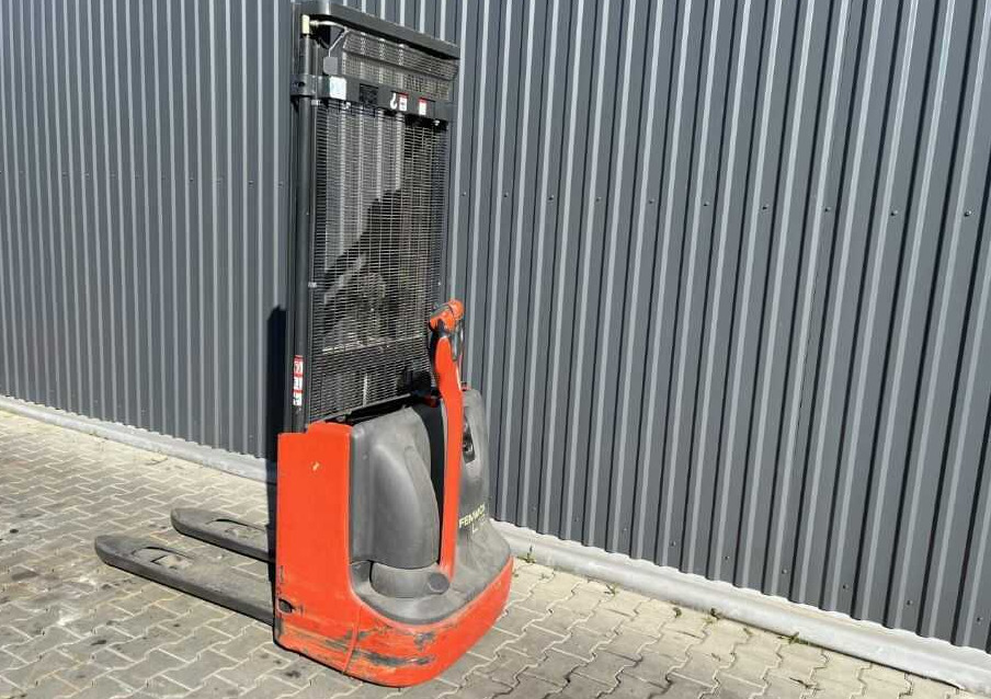 Linde L12 - Stacker: foto 3 Linde L12 - Stacker: foto 3
