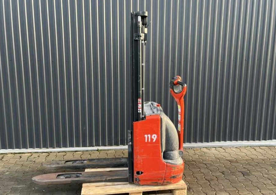 Linde L12 - Stacker: foto 4 Linde L12 - Stacker: foto 4