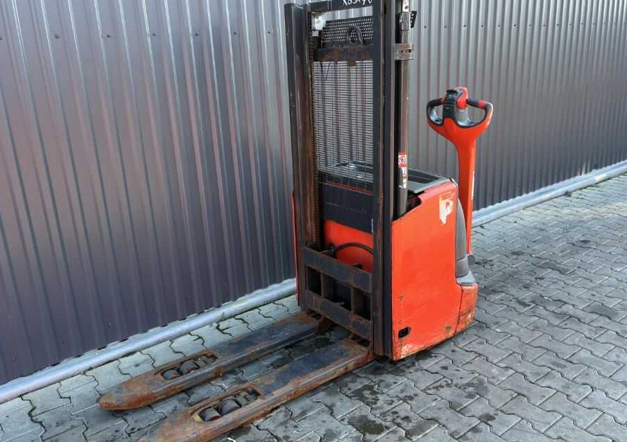 Linde L12L - Stacker: foto 1 Linde L12L - Stacker: foto 1