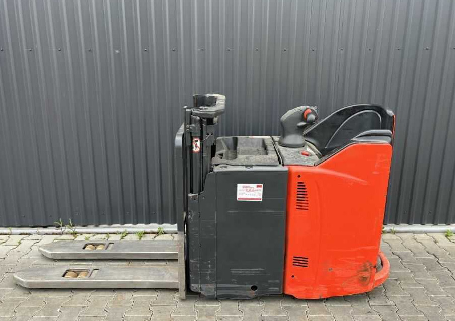Linde L12SP - Stacker: foto 2 Linde L12SP - Stacker: foto 2