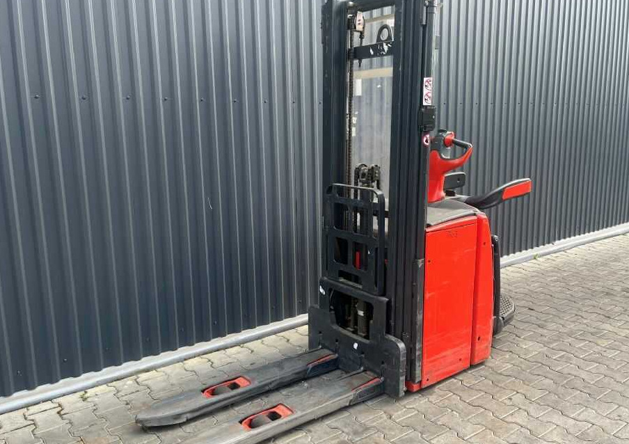 Linde L14AP - Stacker: foto 1 Linde L14AP - Stacker: foto 1
