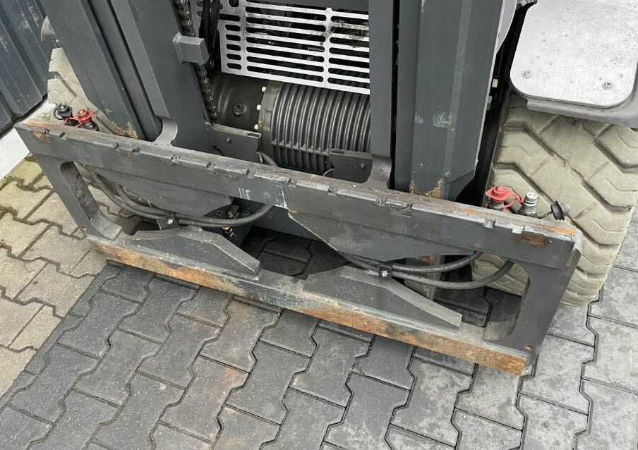 Empilhadeira a gás Still RX70-50T/600: foto 8 Empilhadeira a gás Still RX70-50T/600: foto 8