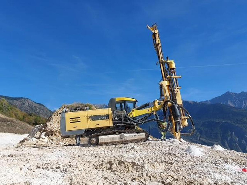 Máquina de perfuração Atlas-Copco Roc F6: foto 12
