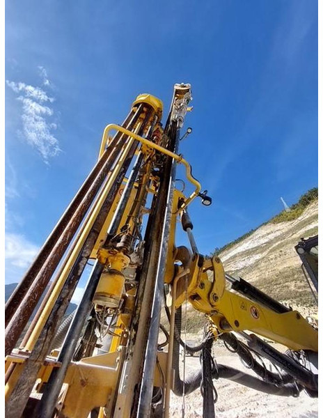 Máquina de perfuração Atlas-Copco Roc F6: foto 6