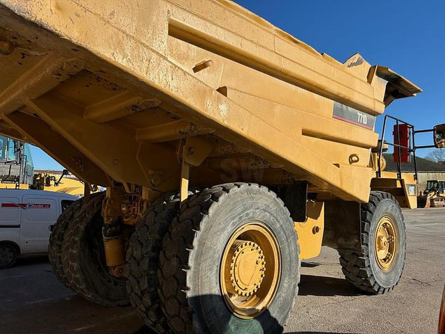 Caterpillar 771D - Dumper: foto 4 Caterpillar 771D - Dumper: foto 4