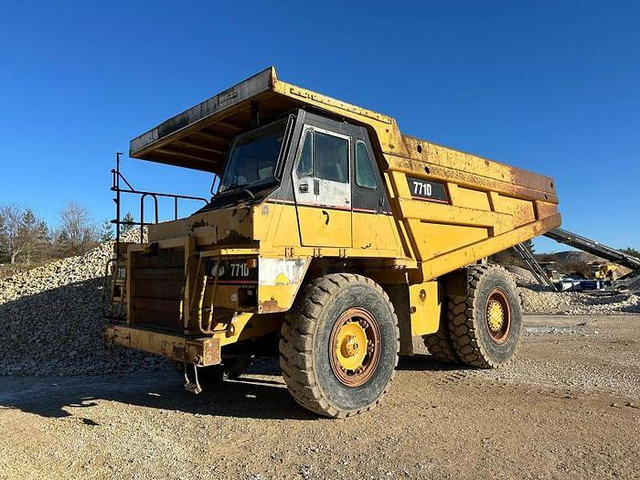 Caterpillar 771D - Dumper: foto 4 Caterpillar 771D - Dumper: foto 4