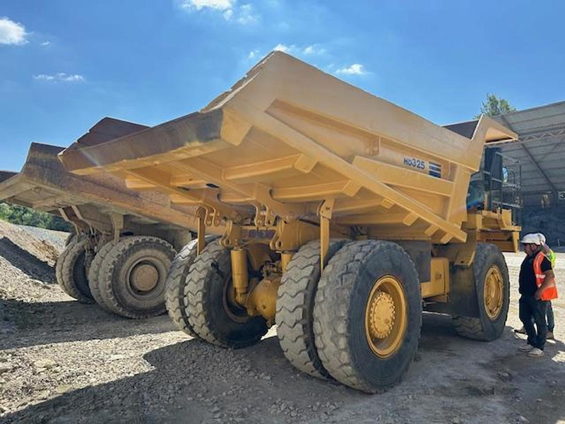 Komatsu HD325-6KE - Dumper: foto 4 Komatsu HD325-6KE - Dumper: foto 4