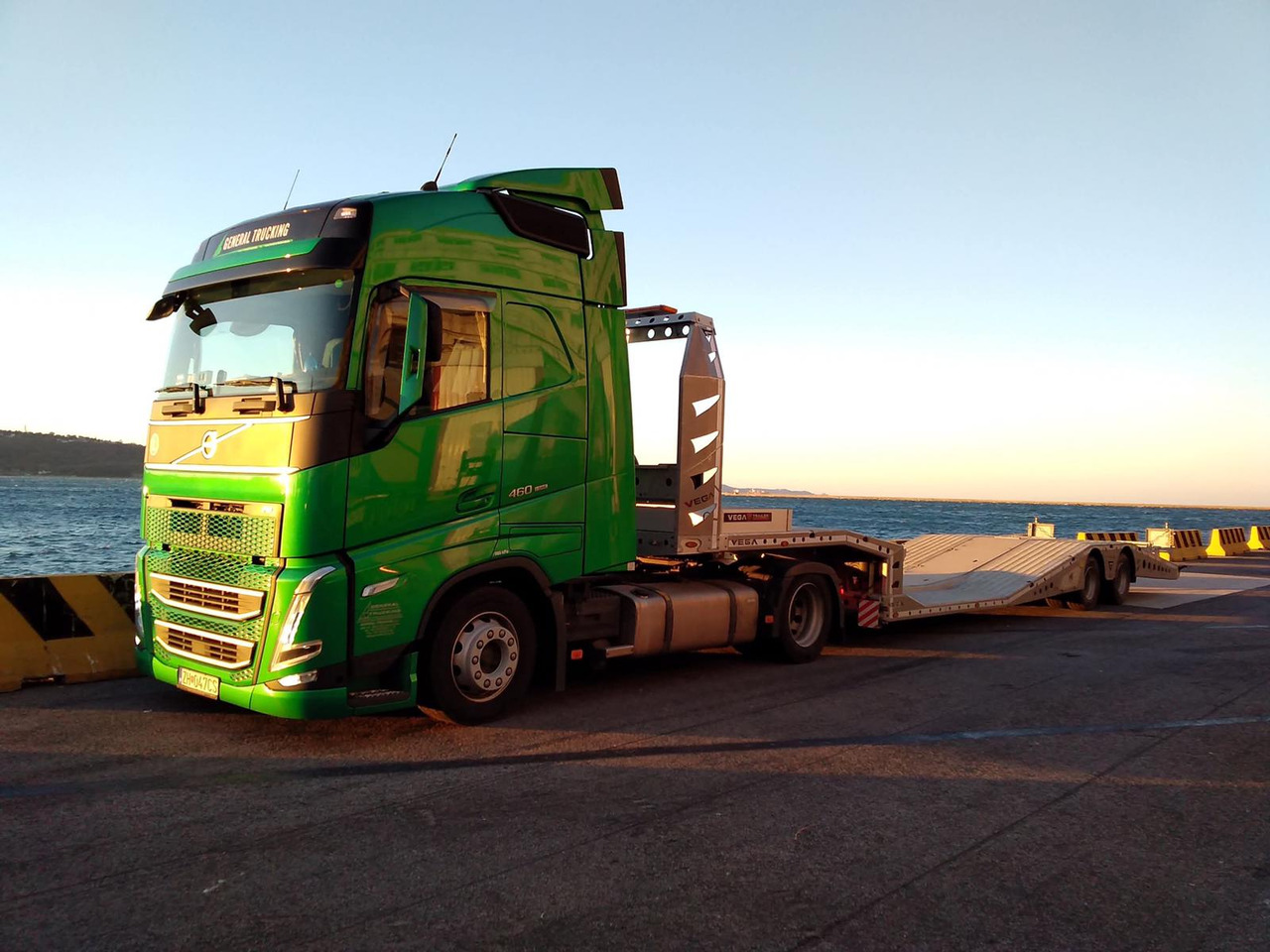 VEGA TRAILER ARLA TRUCK CARRIER - Semireboque transporte de veículos: foto 4 VEGA TRAILER ARLA TRUCK CARRIER - Semireboque transporte de veículos: foto 4