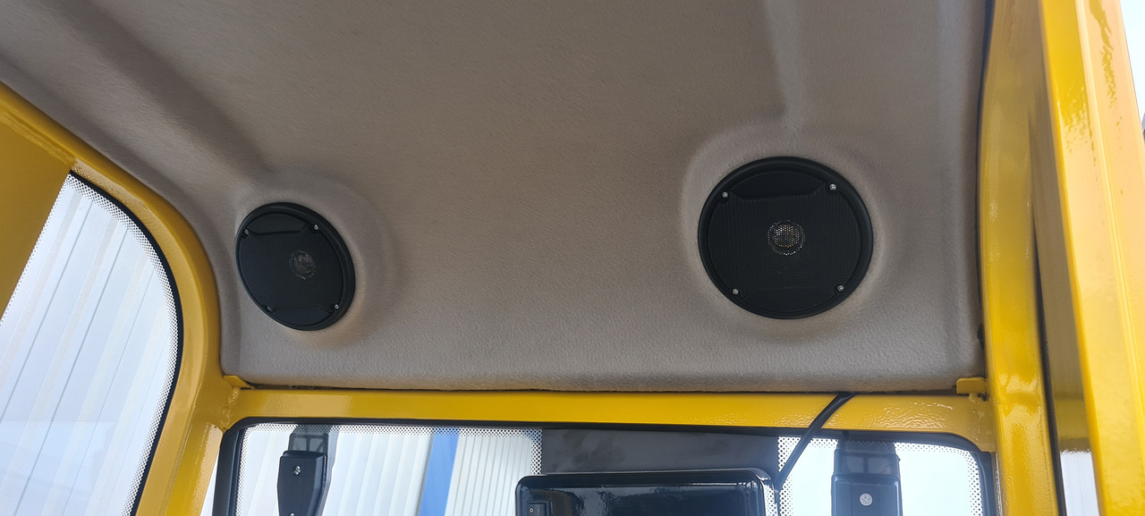 Carregadeira articulada nuevo Eurotrac W11 Radlader Hoflader: foto 9 Carregadeira articulada nuevo Eurotrac W11 Radlader Hoflader: foto 9