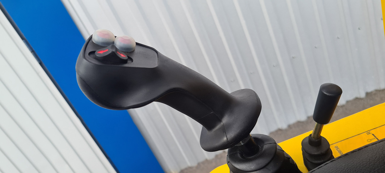 Carregadeira articulada nuevo Eurotrac W11 Radlader Hoflader: foto 11 Carregadeira articulada nuevo Eurotrac W11 Radlader Hoflader: foto 11