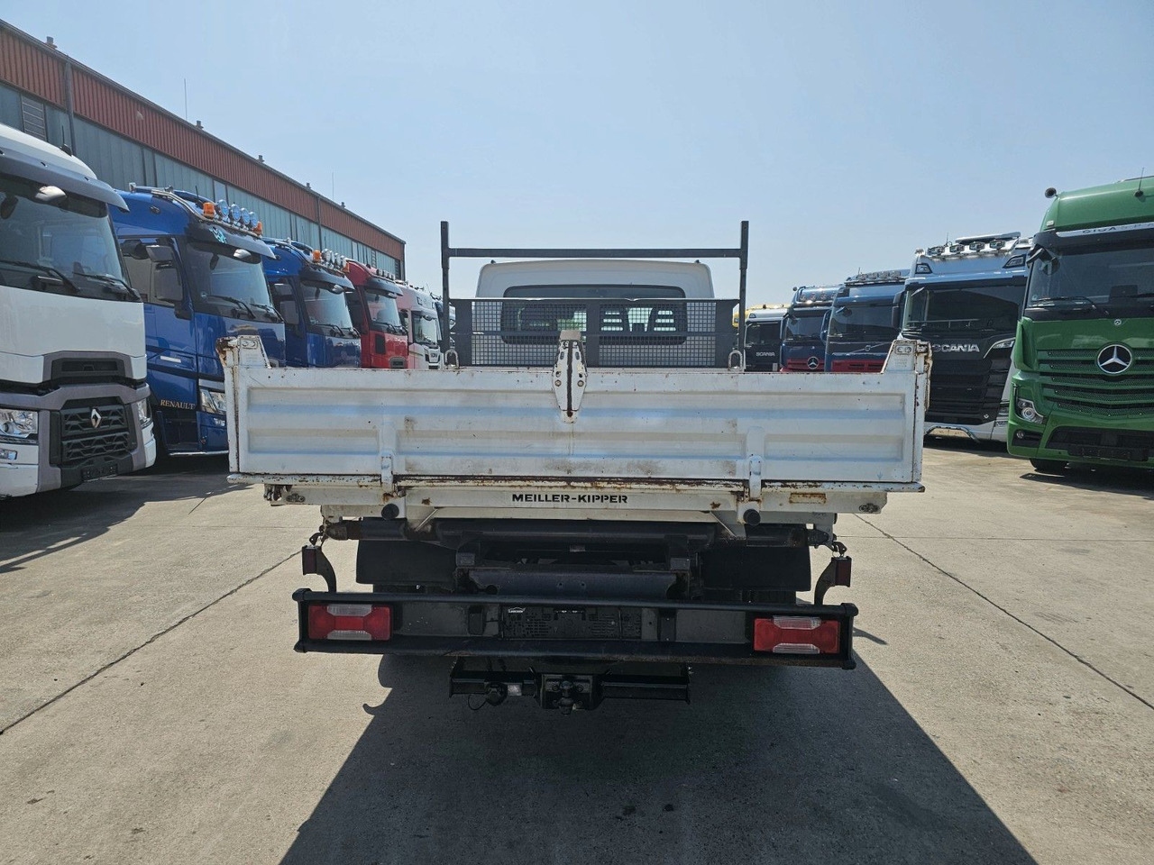 Iveco DAILY * DREISEITENKIPPER * MEILER * STANDHZ - Furgão basculante, Carrinha cabine dupla: foto 5 Iveco DAILY * DREISEITENKIPPER * MEILER * STANDHZ - Furgão basculante, Carrinha cabine dupla: foto 5