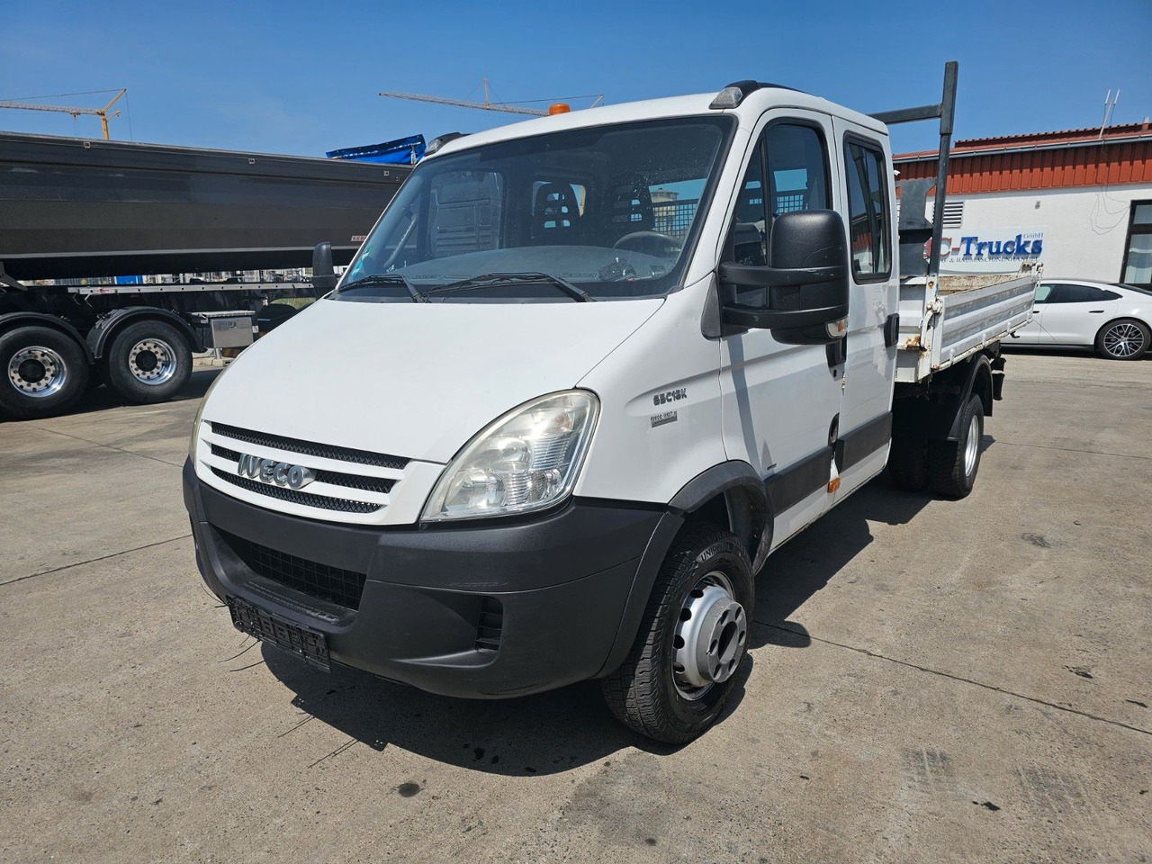 Iveco DAILY * DREISEITENKIPPER * MEILER * STANDHZ - Furgão basculante, Carrinha cabine dupla: foto 1 Iveco DAILY * DREISEITENKIPPER * MEILER * STANDHZ - Furgão basculante, Carrinha cabine dupla: foto 1
