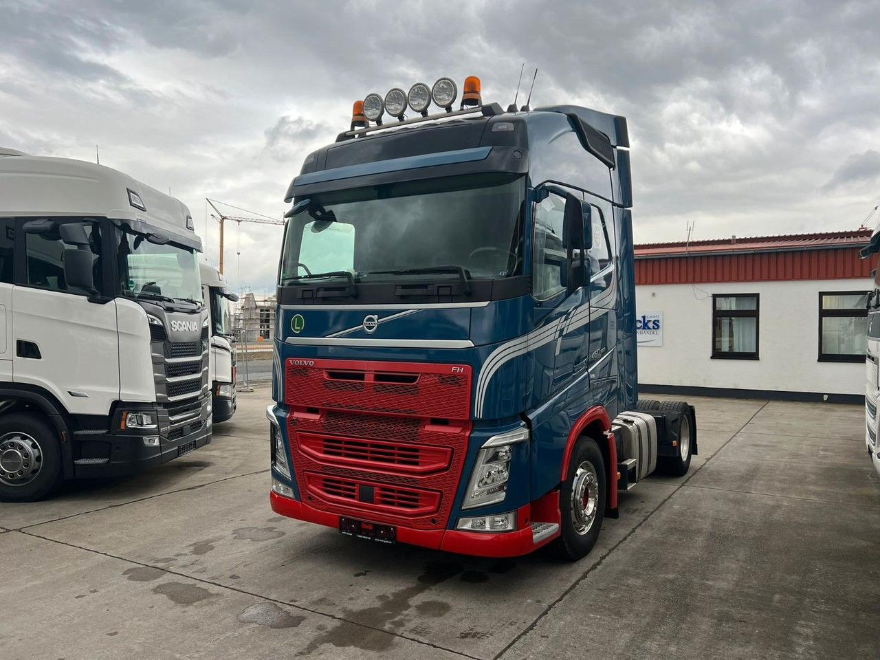 Volvo FH 460 * ACC * ALCOA *LEDER* RETAR * 1 HAND * - Tractor: foto 3 Volvo FH 460 * ACC * ALCOA *LEDER* RETAR * 1 HAND * - Tractor: foto 3