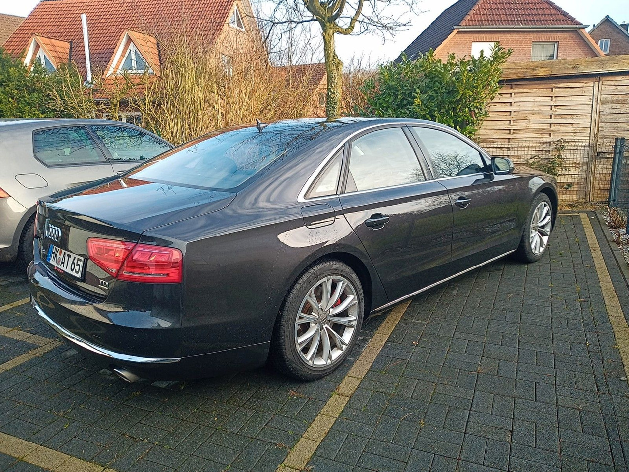 Audi A8 4.2 TDI tiptronic quattro - Sedã: foto 2 Audi A8 4.2 TDI tiptronic quattro - Sedã: foto 2