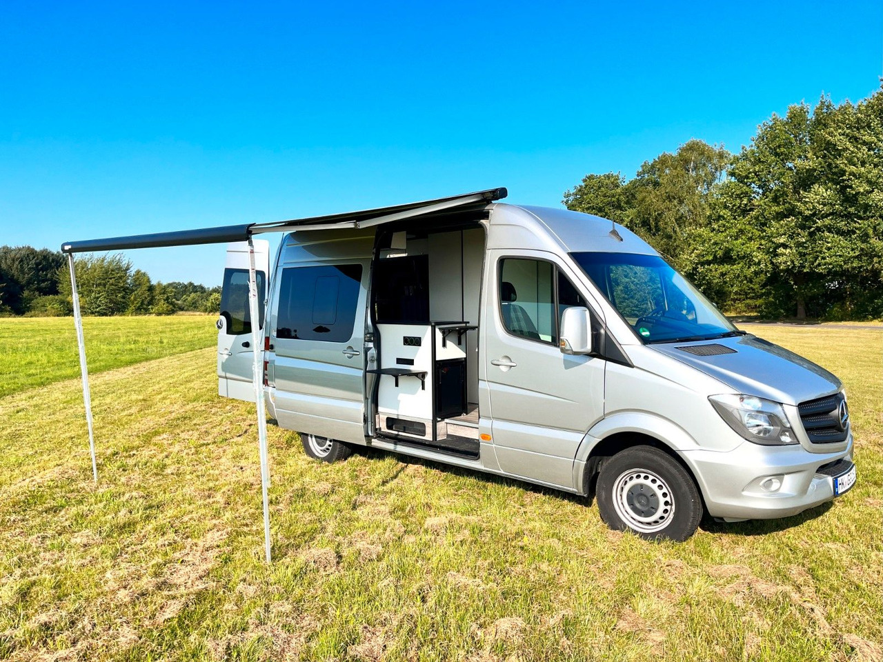 Mercedes-Benz Sprinter 3,5t Solar / Dusche / WC - Campervan: foto 1 Mercedes-Benz Sprinter 3,5t Solar / Dusche / WC - Campervan: foto 1