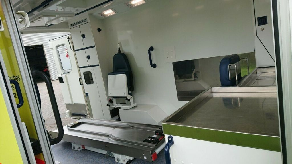 Ambulância Mercedes-Benz Sprinter 516 CDI  4x4 WAS Koffer // Garantie //: foto 11