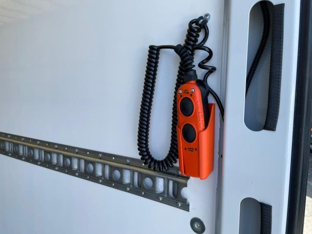 Caminhão furgão Iveco Eurocargo ML160E32 /P Euro6 Klima AHK Luftfeder: foto 7