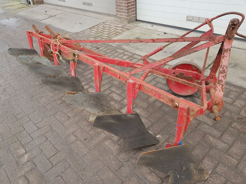 7 schaar ploeg - Arado: foto 2 7 schaar ploeg - Arado: foto 2