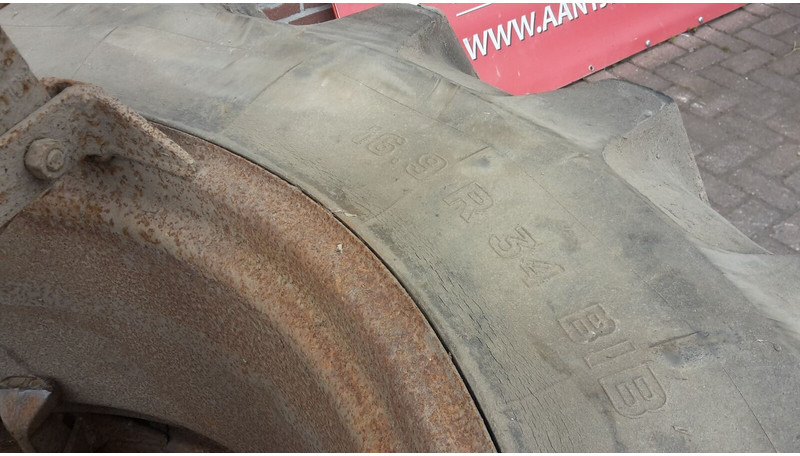 Dubbellucht 34 inch - Jantes e pneus: foto 3 Dubbellucht 34 inch - Jantes e pneus: foto 3