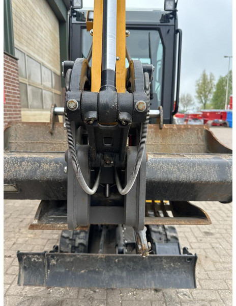 JCB 19 C-1 - Mini escavadeira: foto 4 JCB 19 C-1 - Mini escavadeira: foto 4