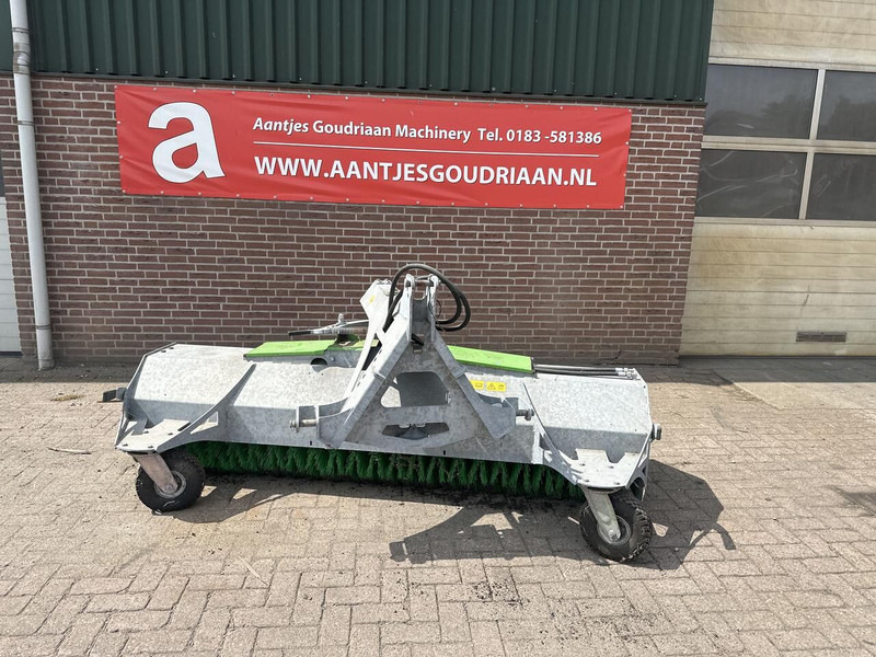 Onbekend Zocon - Vassoura: foto 1 Onbekend Zocon - Vassoura: foto 1