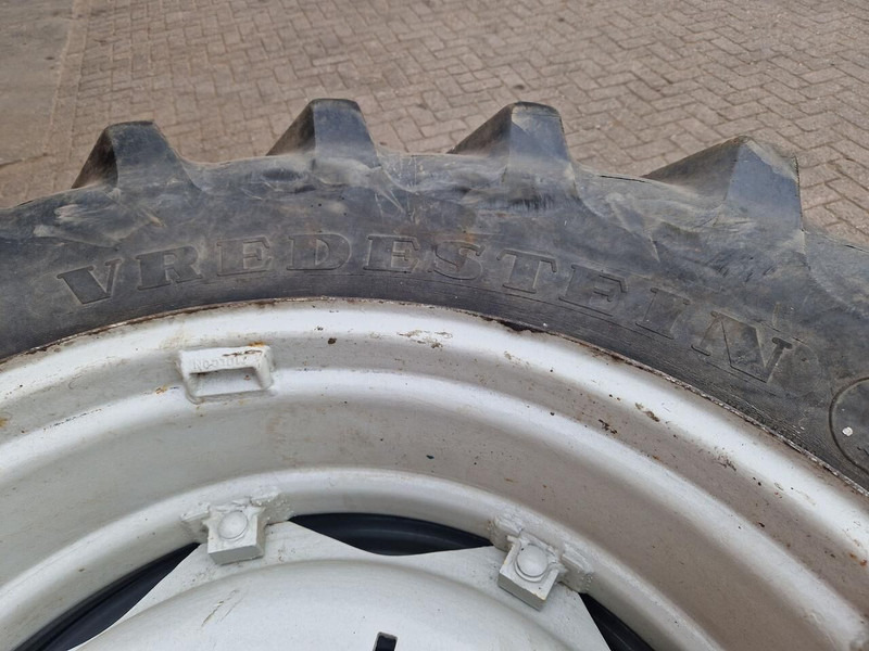 Vredestein Trekker - Jantes e pneus: foto 5 Vredestein Trekker - Jantes e pneus: foto 5