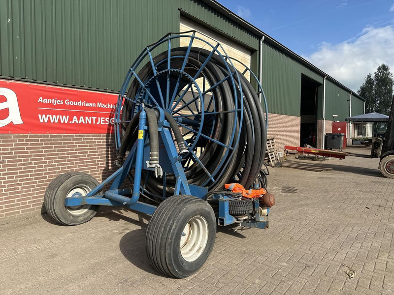 Haspel met eigen pomp - Gebruikt - Pulverizador montado: foto 3 Haspel met eigen pomp - Gebruikt - Pulverizador montado: foto 3