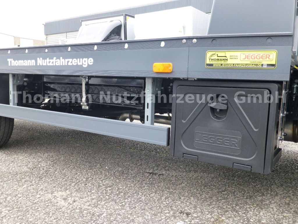 Caminhão transporte de veículos, Veículo comercial nuevo Iveco Daily 35S18 Autotransporter NAVI ACC Temp. Iveco Daily 35S18 Autotransporter NAVI ACC Temp.: foto 8 Caminhão transporte de veículos, Veículo comercial nuevo Iveco Daily 35S18 Autotransporter NAVI ACC Temp. Iveco Daily 35S18 Autotransporter NAVI ACC Temp.: foto 8