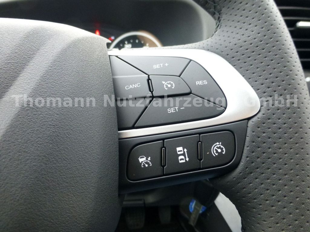 Caminhão transporte de veículos, Veículo comercial nuevo Iveco Daily 35S18 Autotransporter NAVI ACC Temp. Iveco Daily 35S18 Autotransporter NAVI ACC Temp.: foto 16 Caminhão transporte de veículos, Veículo comercial nuevo Iveco Daily 35S18 Autotransporter NAVI ACC Temp. Iveco Daily 35S18 Autotransporter NAVI ACC Temp.: foto 16