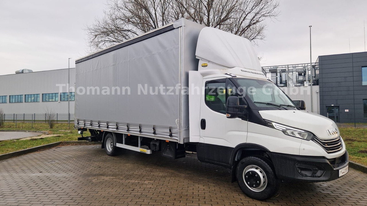 Iveco Daily 70C18H Pritsche Plane 1000KG LBW Luftfeder Iveco Daily 70C18H Pritsche Plane 1000KG LBW Luftfeder - Furgão de toldo: foto 1 Iveco Daily 70C18H Pritsche Plane 1000KG LBW Luftfeder Iveco Daily 70C18H Pritsche Plane 1000KG LBW Luftfeder - Furgão de toldo: foto 1