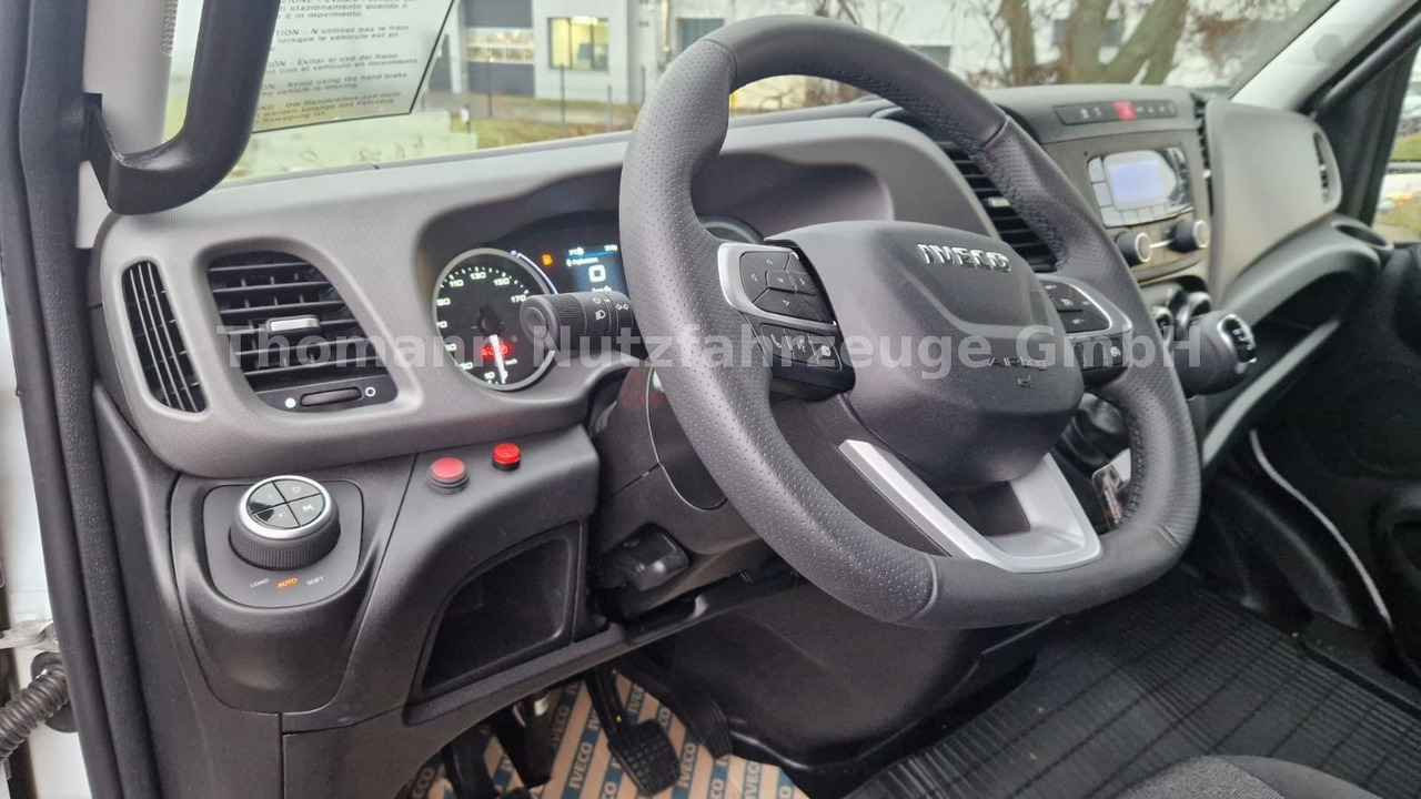 Iveco Daily 70C18H Pritsche Plane 1000KG LBW Luftfeder Iveco Daily 70C18H Pritsche Plane 1000KG LBW Luftfeder - Furgão de toldo: foto 4 Iveco Daily 70C18H Pritsche Plane 1000KG LBW Luftfeder Iveco Daily 70C18H Pritsche Plane 1000KG LBW Luftfeder - Furgão de toldo: foto 4