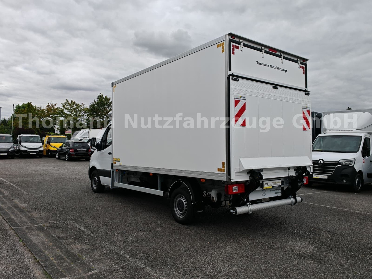 Mercedes-Benz Sprinter 319 CDI Kühlkoffer Xarios 300 LBW - Carrinha frigorífica: foto 4 Mercedes-Benz Sprinter 319 CDI Kühlkoffer Xarios 300 LBW - Carrinha frigorífica: foto 4