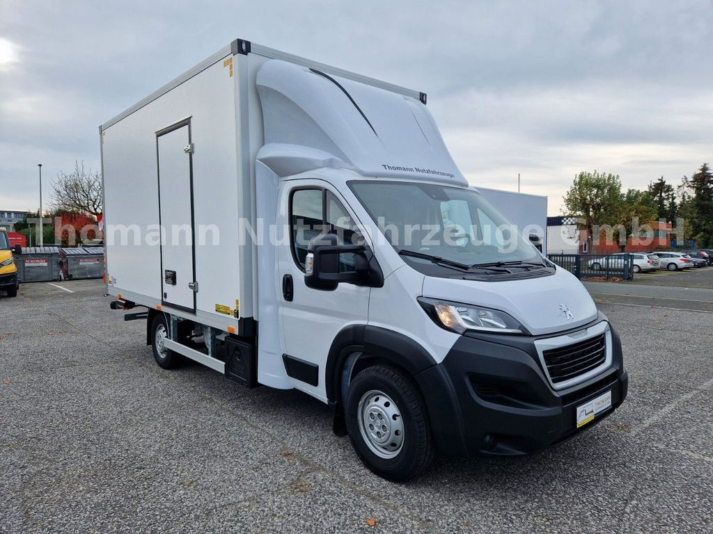 Peugeot Boxer Koffer Premium Ladebordwand 750Kg - Carrinha de contentor: foto 1 Peugeot Boxer Koffer Premium Ladebordwand 750Kg - Carrinha de contentor: foto 1