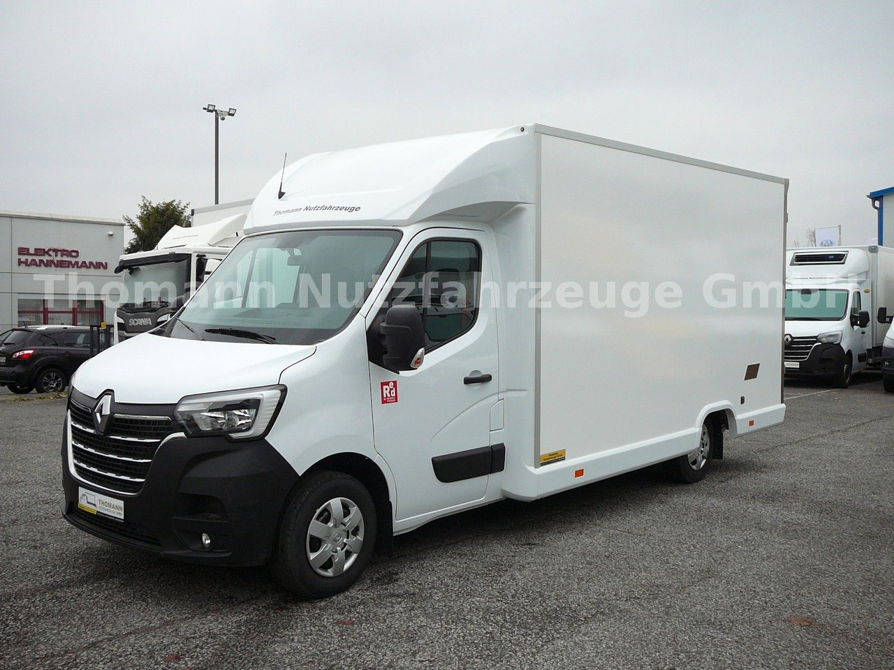 Renault Master Koffer Extra Tief - Carrinha de contentor: foto 2 Renault Master Koffer Extra Tief - Carrinha de contentor: foto 2