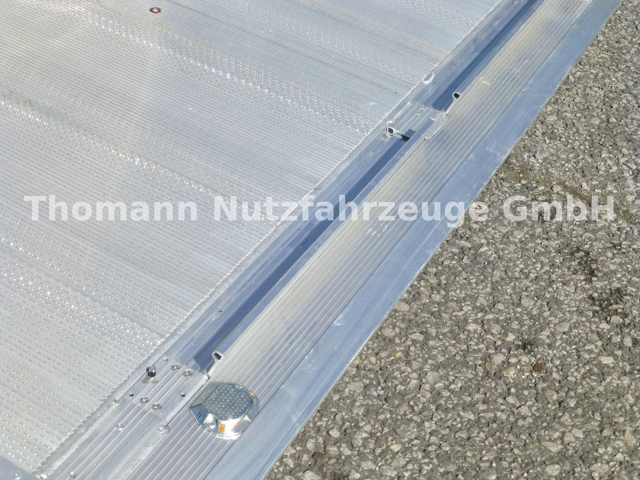 Carrinha frigorífica Renault Master Kühlkoffer Xarios 300 GH mit LBW: foto 11 Carrinha frigorífica Renault Master Kühlkoffer Xarios 300 GH mit LBW: foto 11