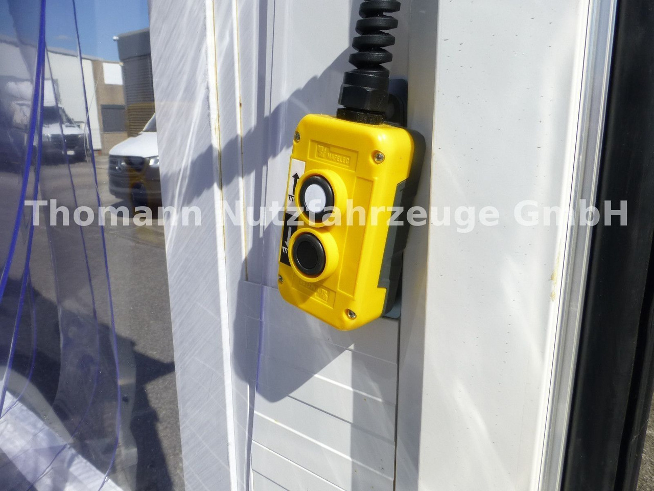 Carrinha frigorífica Renault Master Kühlkoffer Xarios 300 GH mit LBW: foto 14 Carrinha frigorífica Renault Master Kühlkoffer Xarios 300 GH mit LBW: foto 14